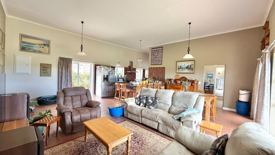 4 Bedroom Property for Sale in Bettys Bay Western Cape